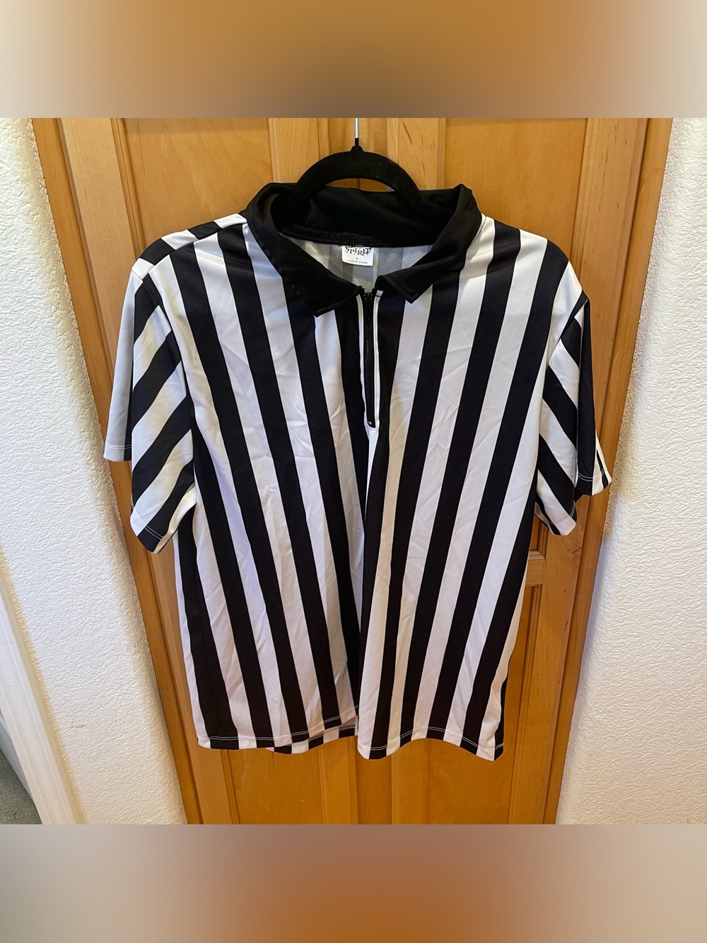 Spirit of Halloween Costume white and black striped referee shirt top Size L